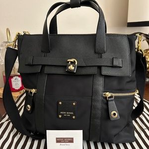 ✨NEW✨ Henri Bendel Jetsetter Convertible Iconic Bag - Large